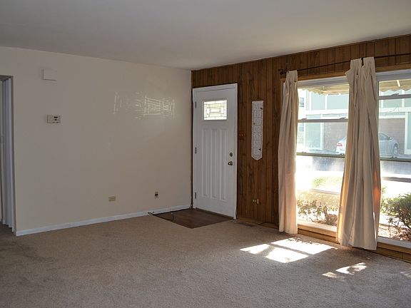 3rd image of 20129 Ash Ln