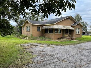 2412 Highway 451, Moreauville, LA 71355