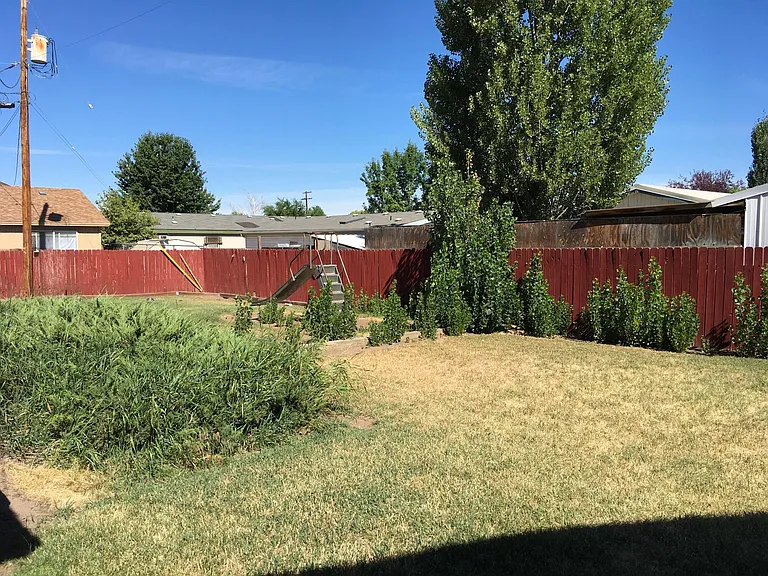 319 NW Greenwood Ave #4 — Photo 7