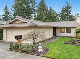 24833 13th Ave S, Des Moines, WA 98198