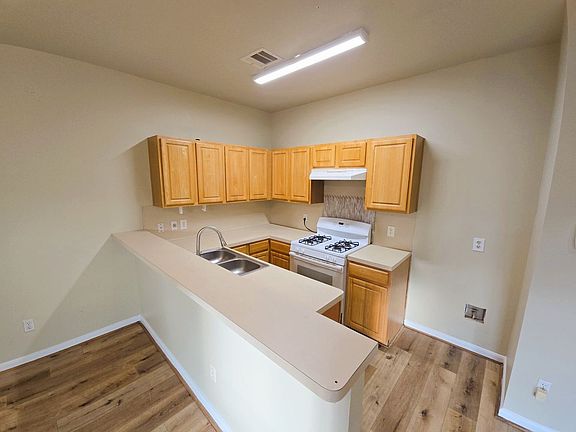 2nd image of 11811 Chetman Dr APT B