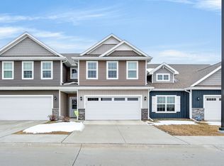 3318 NW Linwood Ln, Ankeny, IA 50023