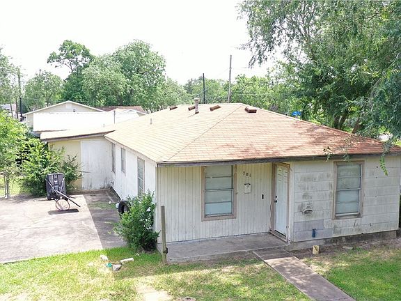 5th image of 701 E Hiller St
