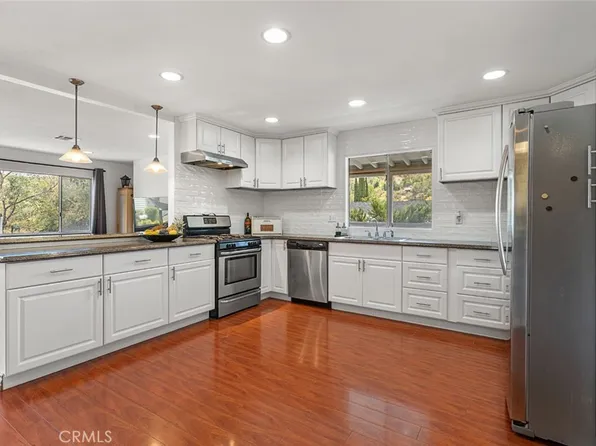 23777 Mulholland Hwy Spc 203, Calabasas, CA 91302