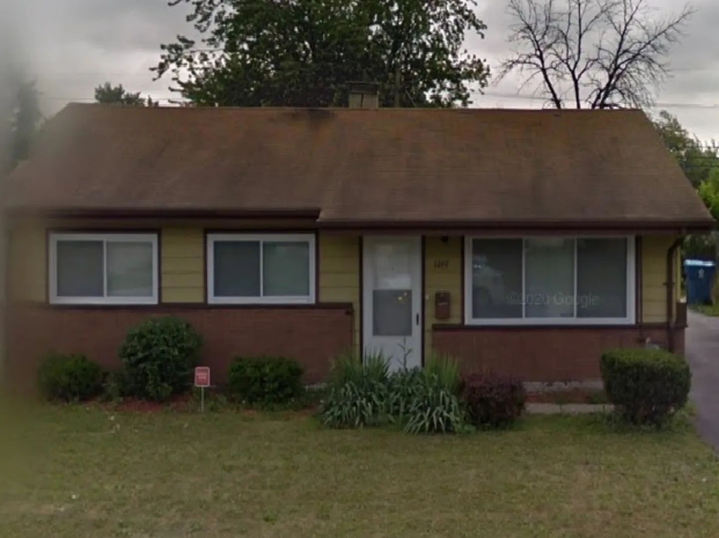 1469 Gordon Ave photo 1