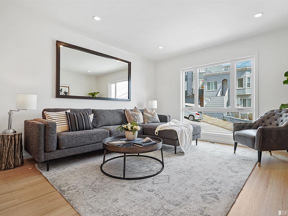 2nd image of 4733 25th St