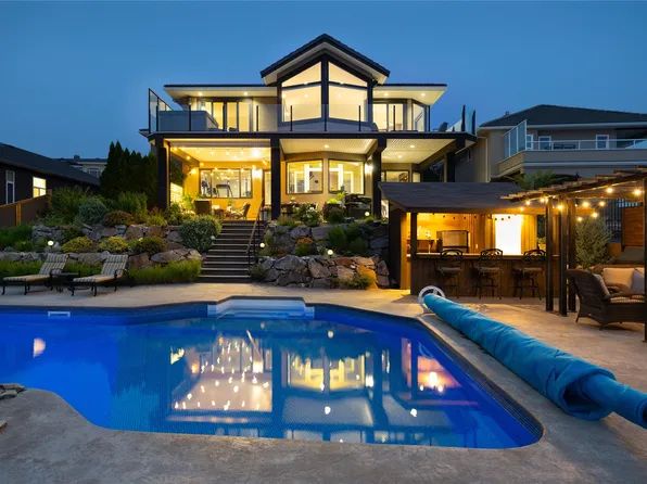 10 Bayview Hts, Coldstream, BC V1B 2B9