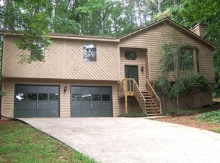 617 Savannah Way, Woodstock, GA