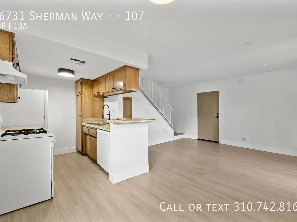 16731 Sherman Way #107