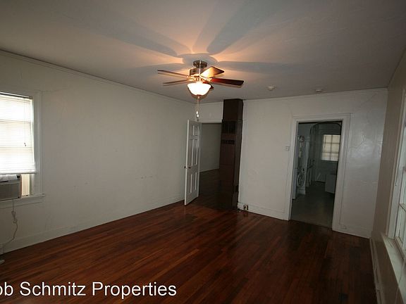4th image of 1017 Virgie St