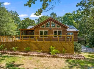 1844 Signal Point Rd, Guntersville, AL 35976