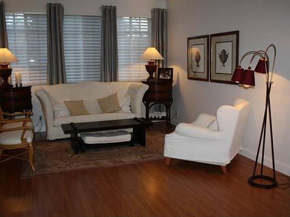 2nd image of 729 Heritage Way