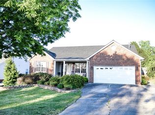 100 Erica Dr, Archdale, NC 27263