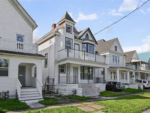 2nd image of 93 Landon St
