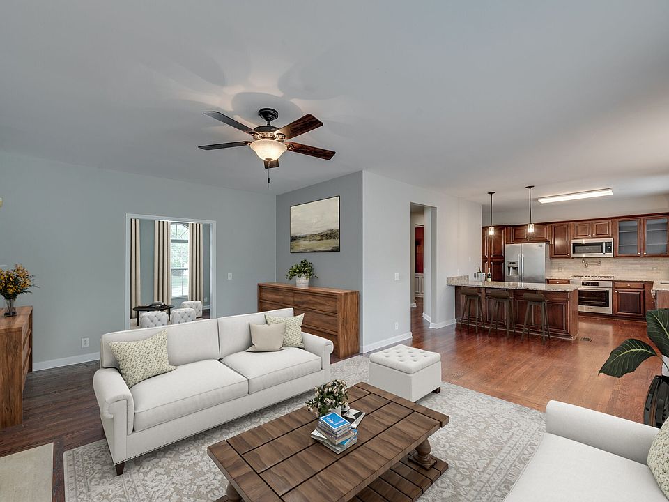 1st image of 616 Grange Hill Ct