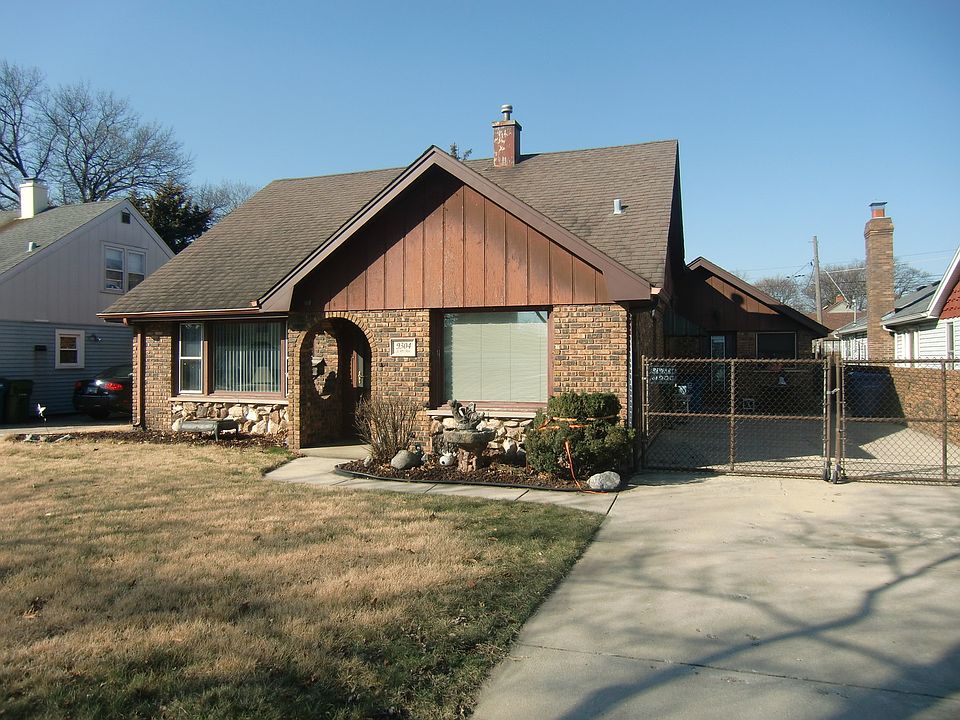1st image of 9304 S 49th Ave