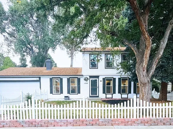 14692 E Caspian Pl, Aurora, CO 80014