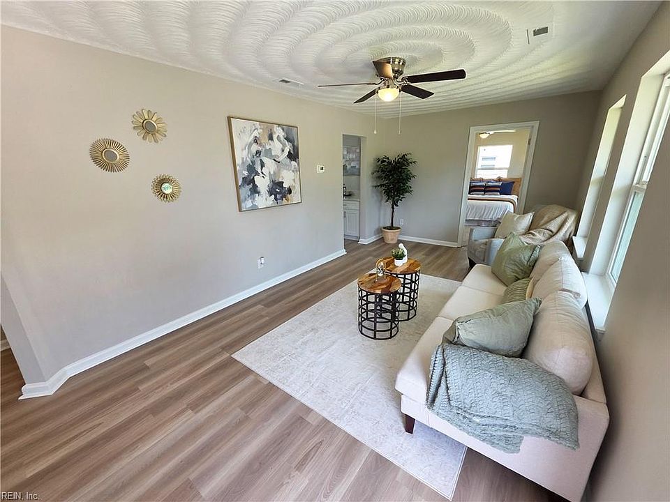 1st image of 303 Bunche Blvd