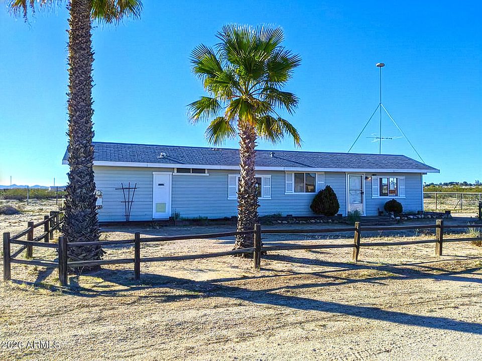 1st image of 67292 PALM Drive