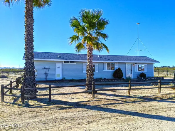 67292 PALM Drive, Salome, AZ 85348