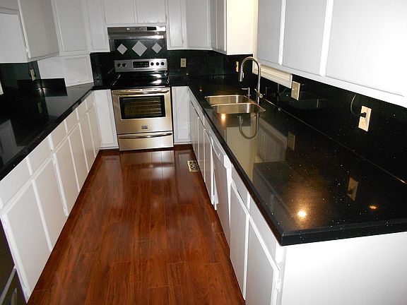 Granite countertops-Kitchen