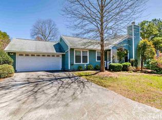 22 Clover Dr, Chapel Hill, NC 27517