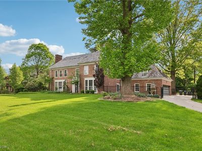 800 Merriman Rd, Akron, OH, 44303