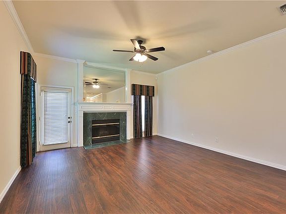 5th image of 7105 Dobbins Dr