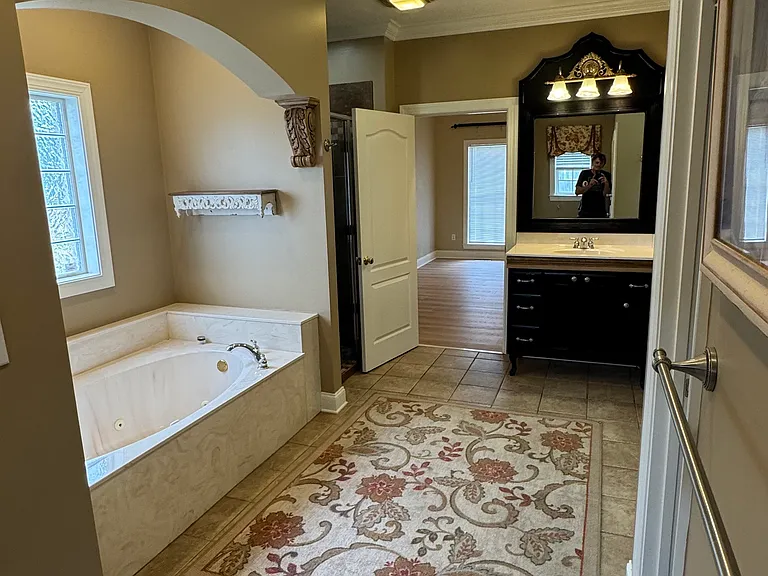 133 Ivybrook Cv — Photo 9