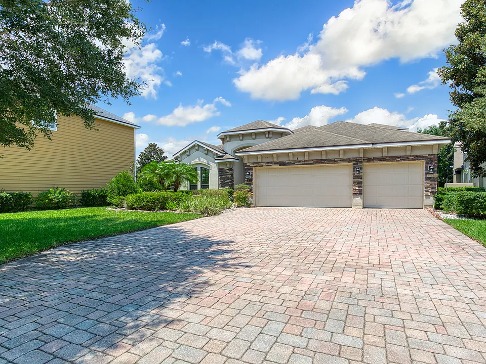 81 Glenalby Pl
