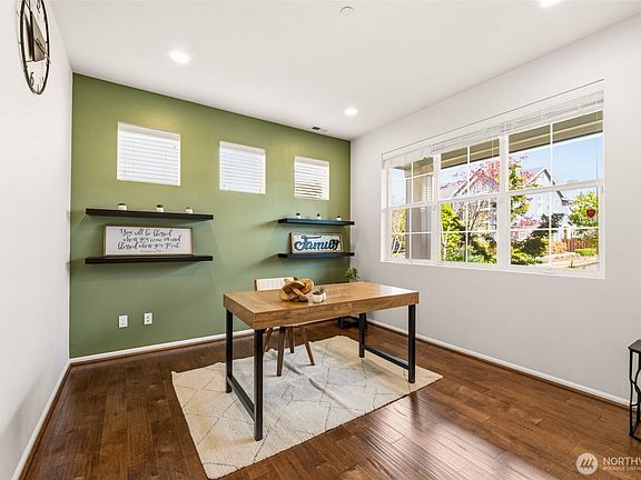 4th image of 32355 48th Avenue S