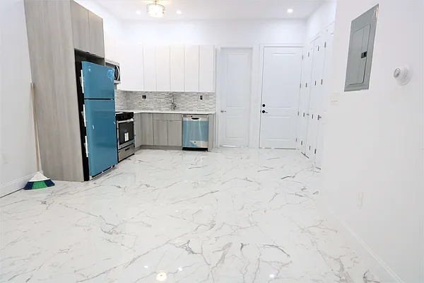 Rented by Empyreal Realty, Inc. | media 2