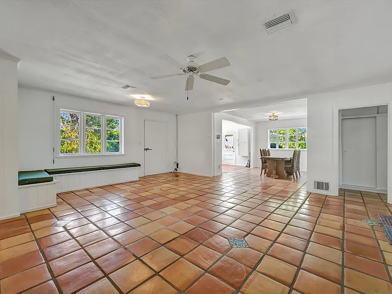 4237 Higel Ave — Photo 20