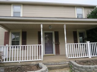 30 W Moreland Ave, Hatboro, PA 19040