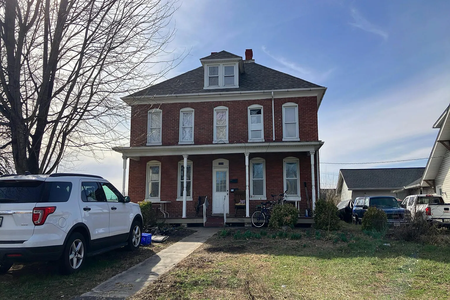 10914 Roessner Ave photo 1