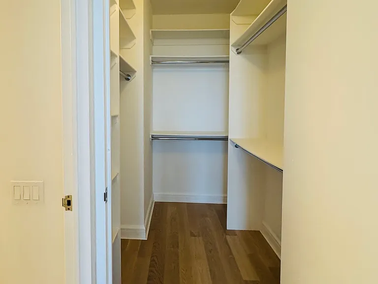 120 Riverside Blvd #5L — Photo 11