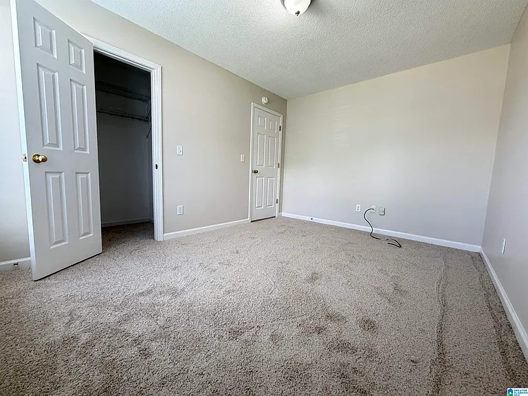 101 Cambridge Pointe Cir — Photo 11