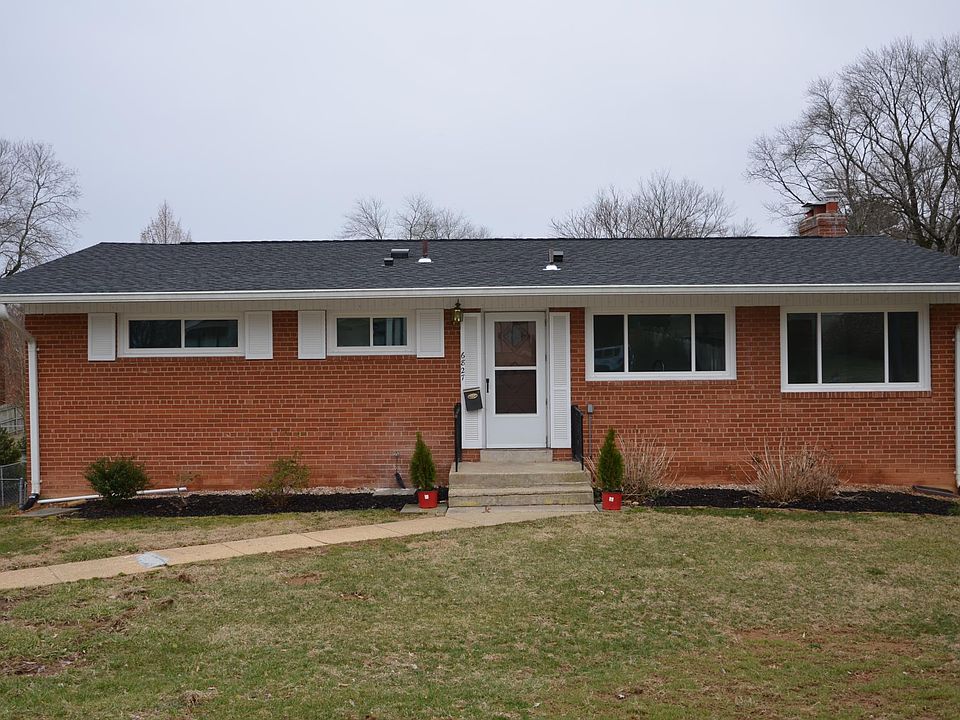 1st image of 6827 Rosemont Dr