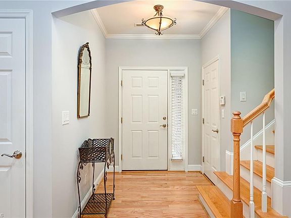 2nd image of 1225 Hudgins Hill Ct