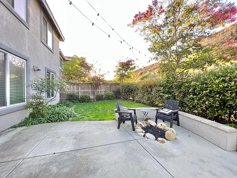 1578 Glencrest Dr — Photo 28