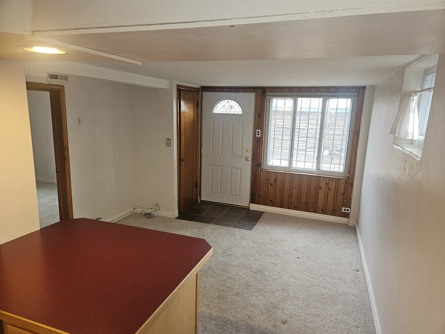 1 bed, 700 sqft, $1,800 — Photo 4
