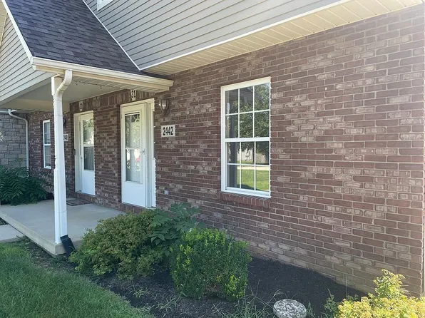 2442 S Woolery Mill Dr, Bloomington, IN 47403