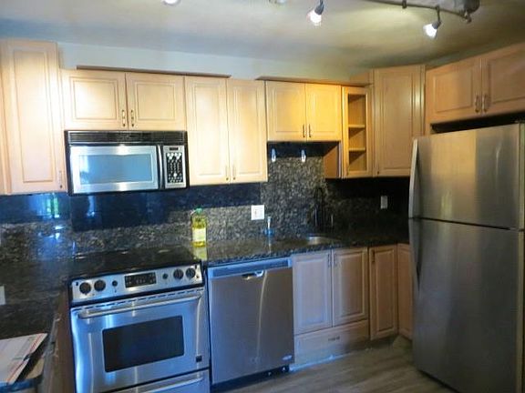 3rd image of 1190 Charles St APT 63