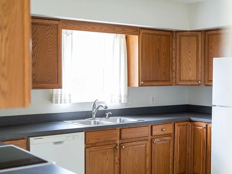 4-102 Rose Garden Ln — Photo 5