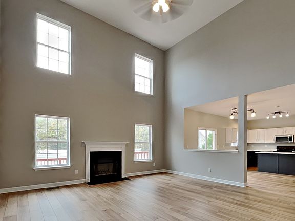 2nd image of 113 Brickle Ct