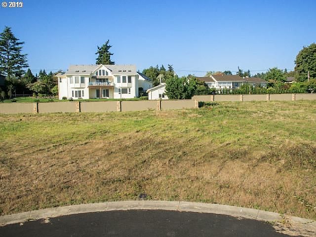 2nd image of 8412 SE 17th Cir