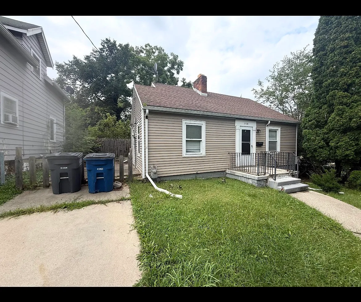 3 bed, 1150 sqft, $1,050 — Photo 1