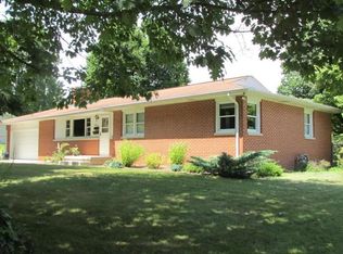 164 Salem Ave, Fredericktown, OH
