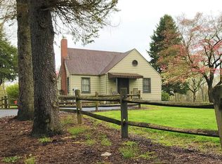 4273 Burtner Rd, Natrona Heights, PA 15065