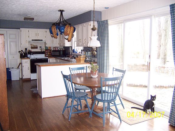 Country kitchen